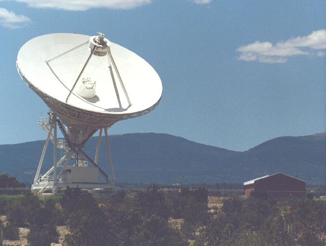 VLBA antenna at Los Alamos, New Mexico